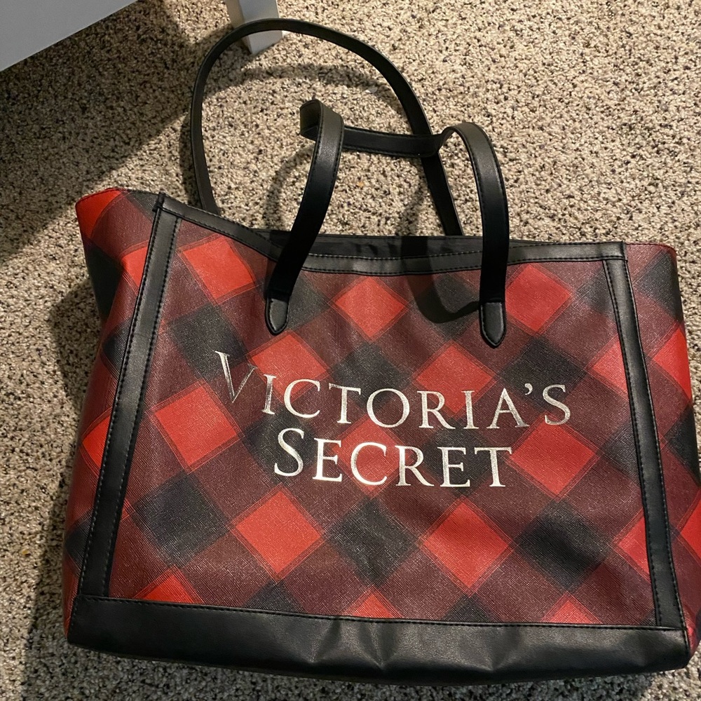 Victoria’s Secret tote black and red checkered 18.5x18x5 without straps, NWOT